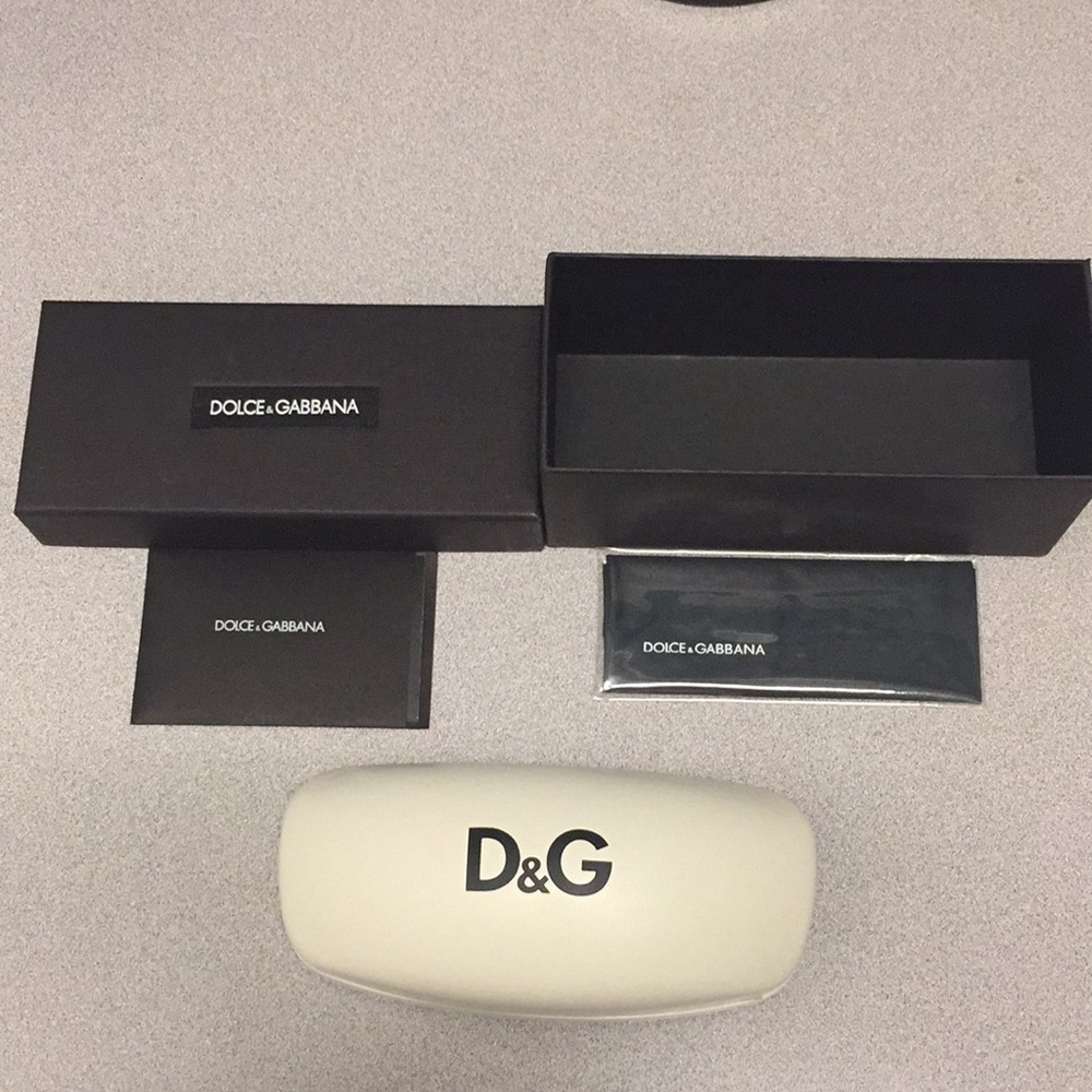 Authentic D&G Hard Glasses Case In bone white